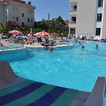 Hotel de apartamente Candan