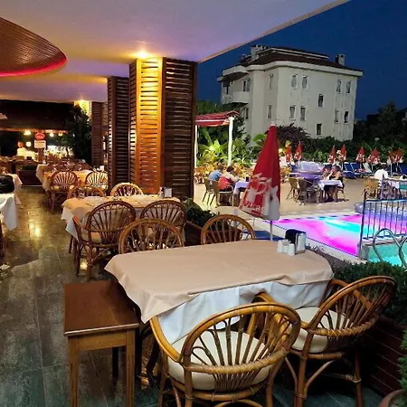 Candan Apart Otel Marmaris