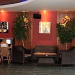 Candan Aparthotel
