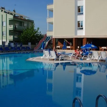 Candan 马尔马里斯