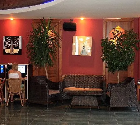 Candan 4* 马尔马里斯