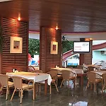 Candan Marmaris